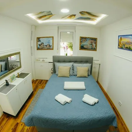 Pahuljica Lägenhet *